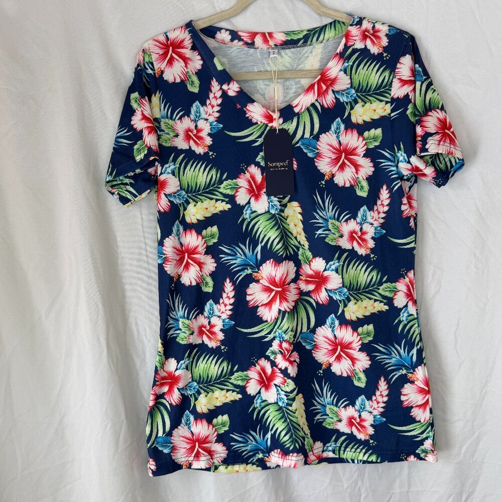 Tropical Floral Women’s S Small Summer Top Hibiscus Blue Shirt Hawaiian T-shirt